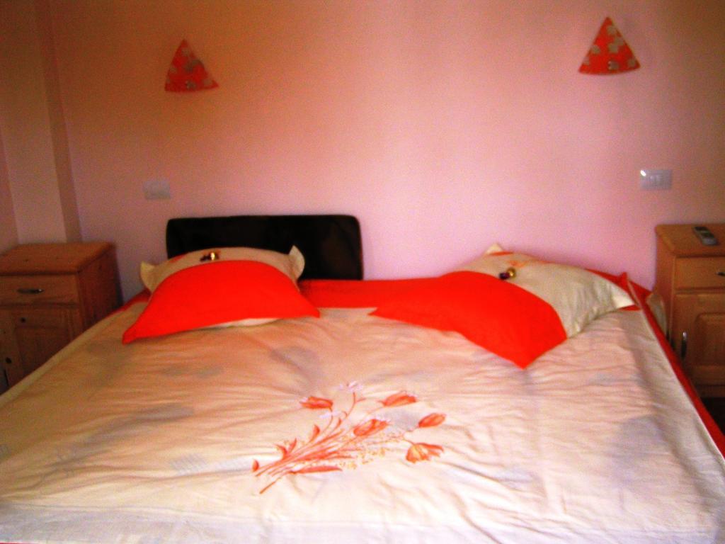 Casa Mora Hotel Sucevita Room photo